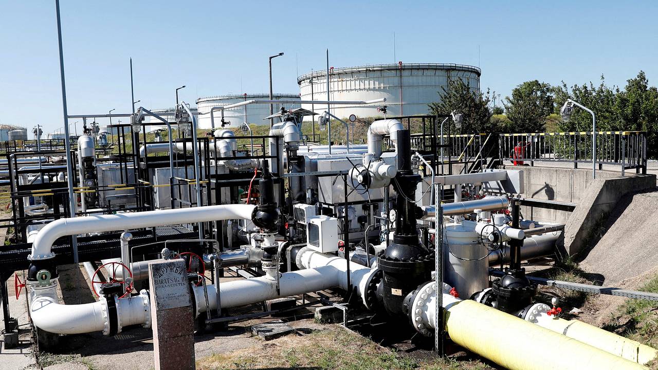 Зеленский высказался о дате возобновления работы нефтепровода «Дружба»