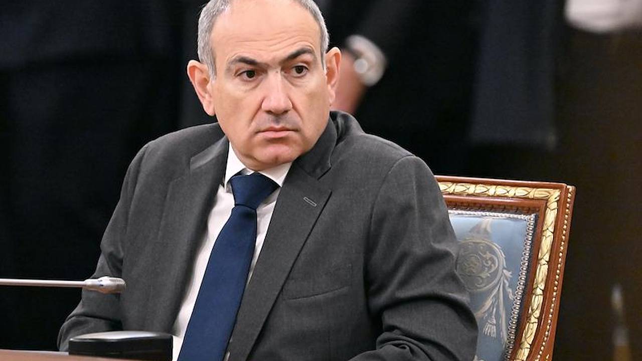 Пашинян захотел внести поправку Алиева в Конституцию
