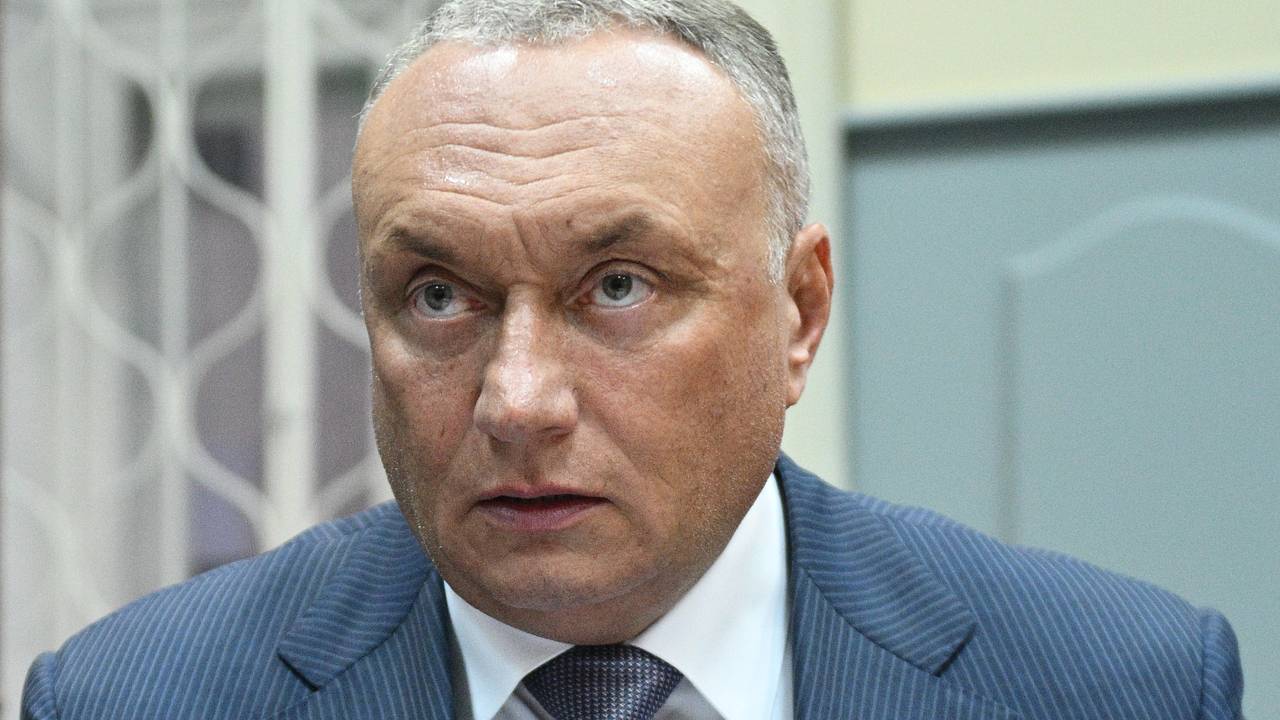 Бывшего российского сенатора признали виновным в покушении на убийство