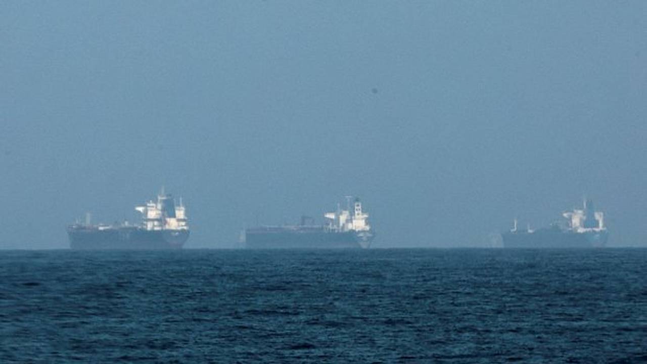 Дмитриев заявил о признании США зависимости мирового рынка от российской нефти Дмитриев заявил о признании США зависимости мирового рынка от российской нефти