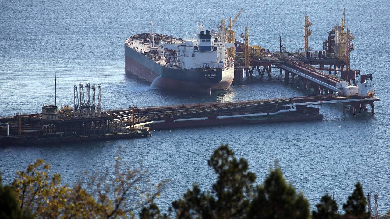 «США признают очевидное». Дмитриев заявил, что российскую нефть активнее покупают на фоне смягчения санкций