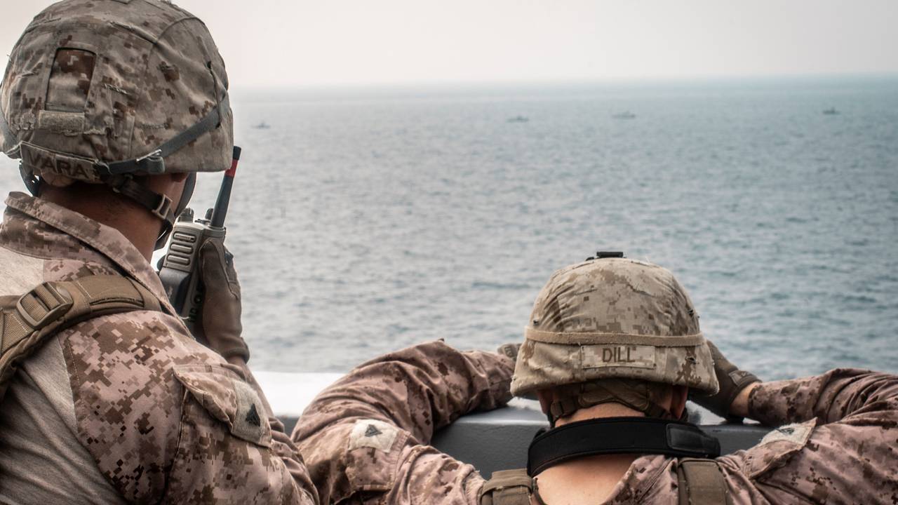 США решили перебросить на Ближний Восток подразделение морской пехоты США решили перебросить на Ближний Восток подразделение морской пехоты