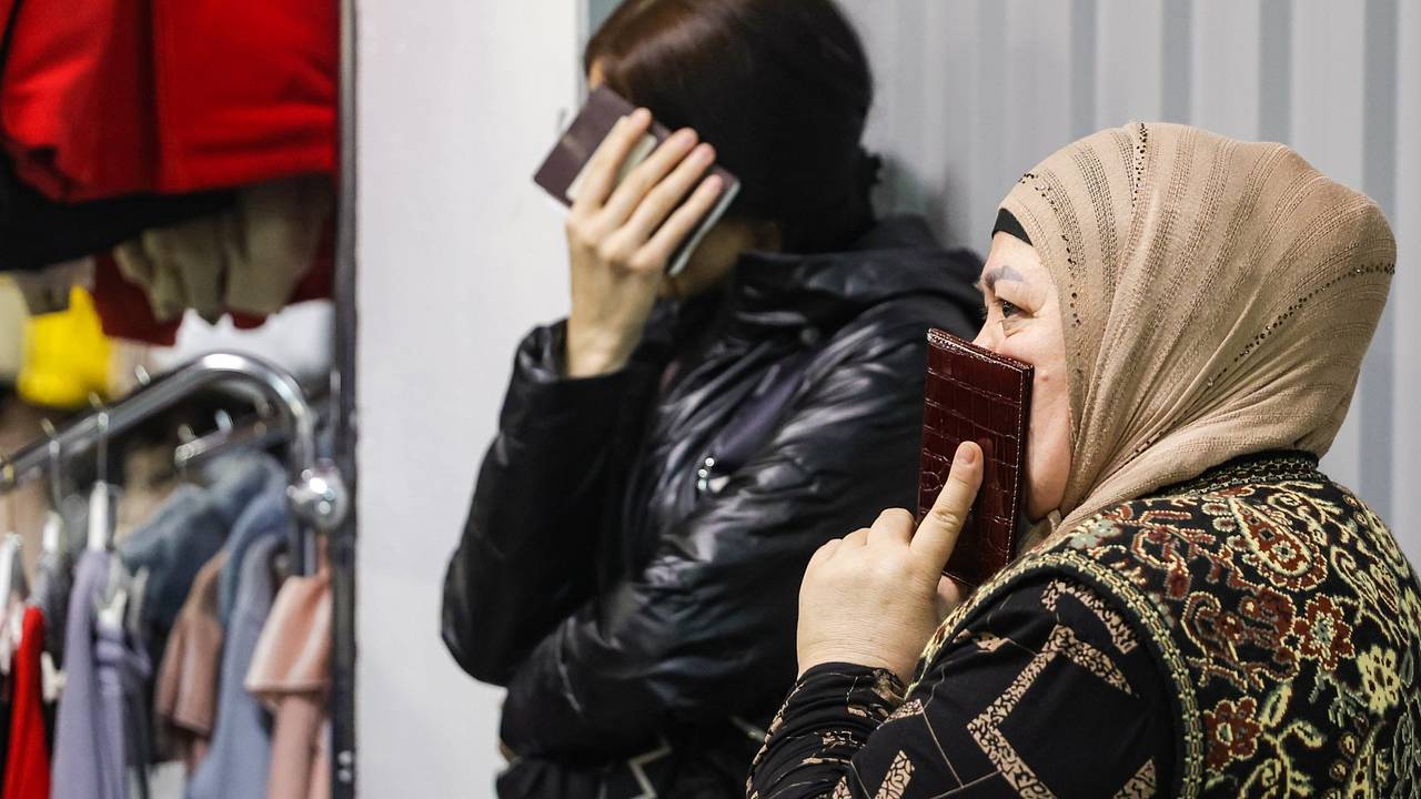 Правительственная комиссия одобрила выдворение мигрантов за дискредитацию ВС России