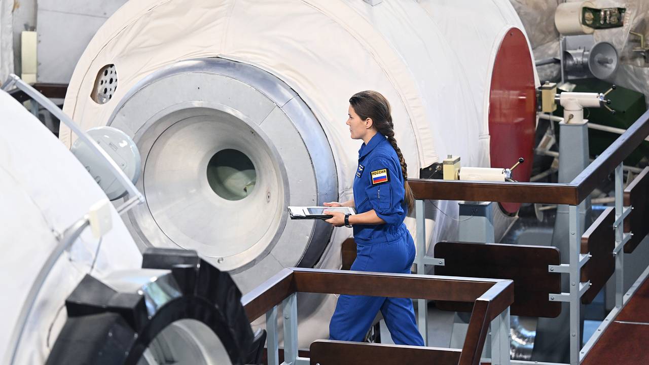 Всех российских космонавтов подготовят к полету на РОС