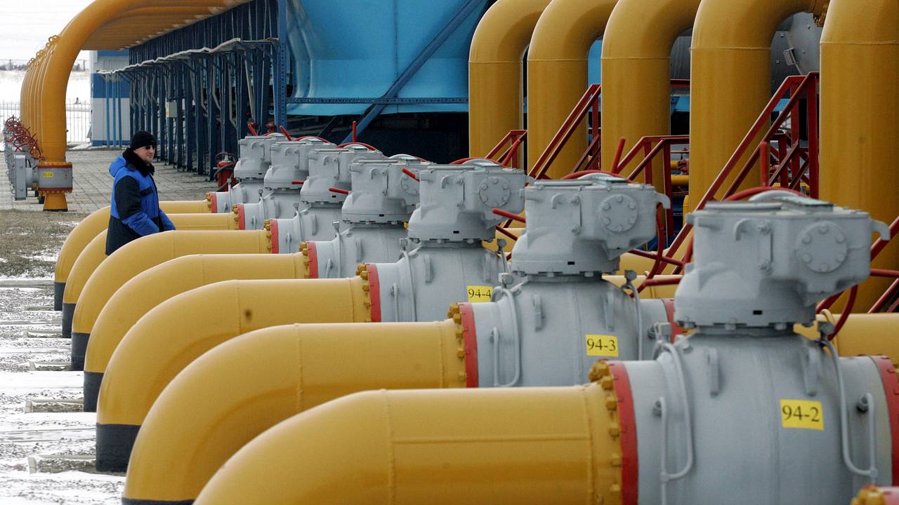 Южная Корея задумалась о возобновлении покупки российской нефти Южная Корея задумалась о возобновлении покупки российской нефти