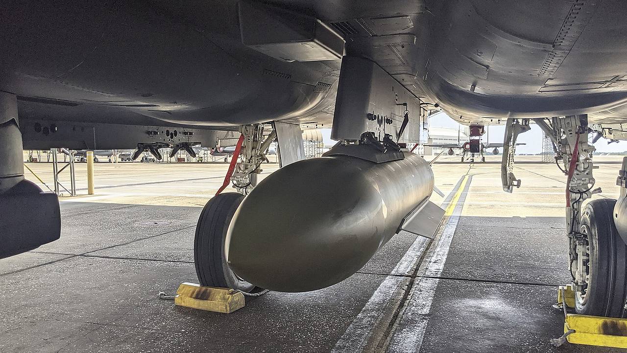 США применили проникающую 5000-фунтовую бомбу против Ирана