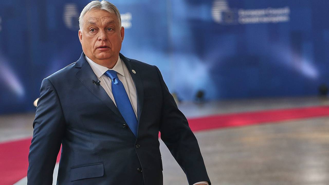На Западе рассказали о поведении Орбана во время выступления Зеленского