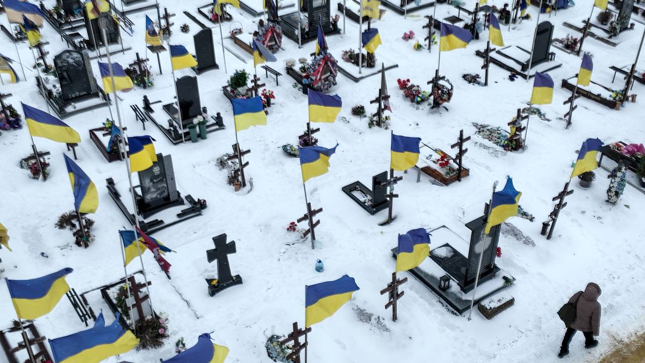 В Офисе Орбана сравнили силы России и Украины