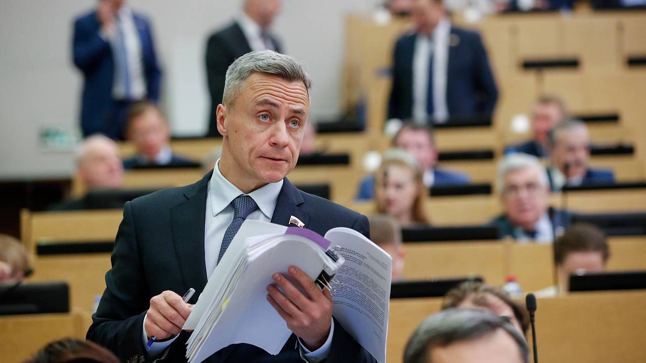 Чак Норрис стал проблемой для депутата Госдумы