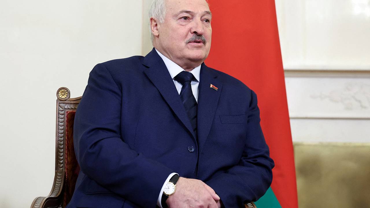 Лукашенко впервые посетит КНДР