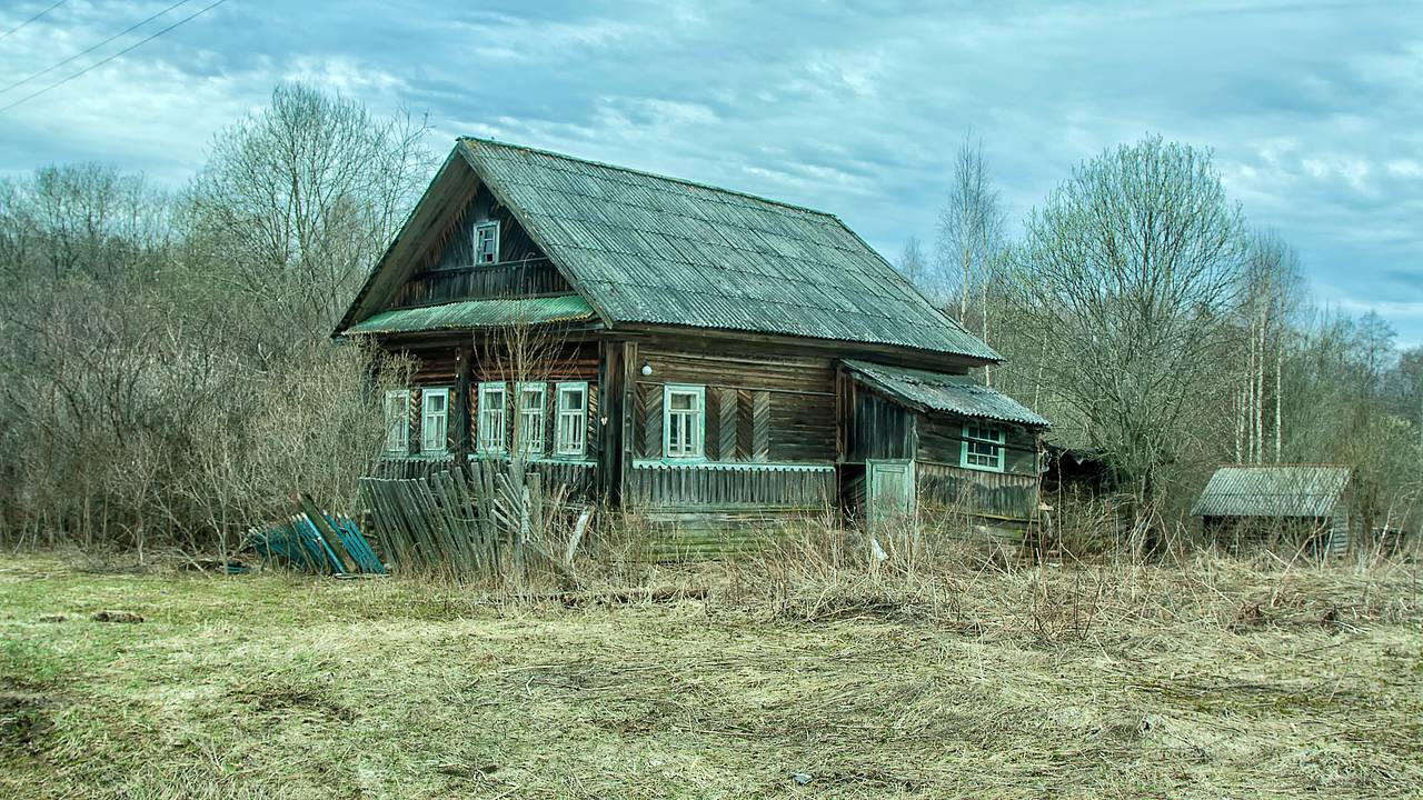 У россиян отобрали 13 неухоженных дач