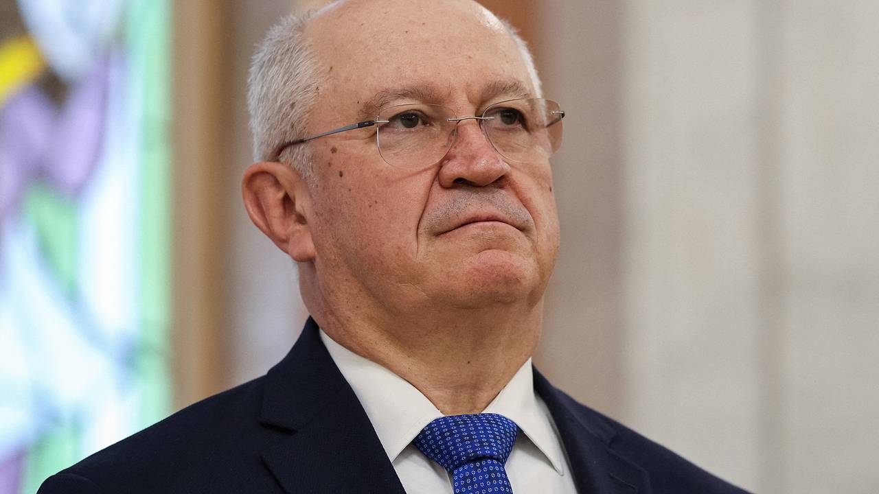 Правительство постсоветской страны объявило о режиме ЧП
