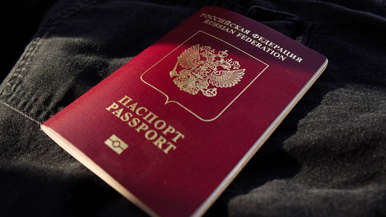 Россиянка отсудила у МВД деньги за сорванный из-за ошибки в загранпаспорте отпуск