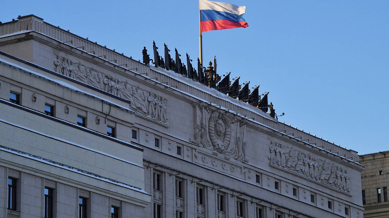 Минобороны выпустило заявление после массированной атаки ВСУ на промышленность России Минобороны выпустило заявление после массированной атаки ВСУ на промышленность России