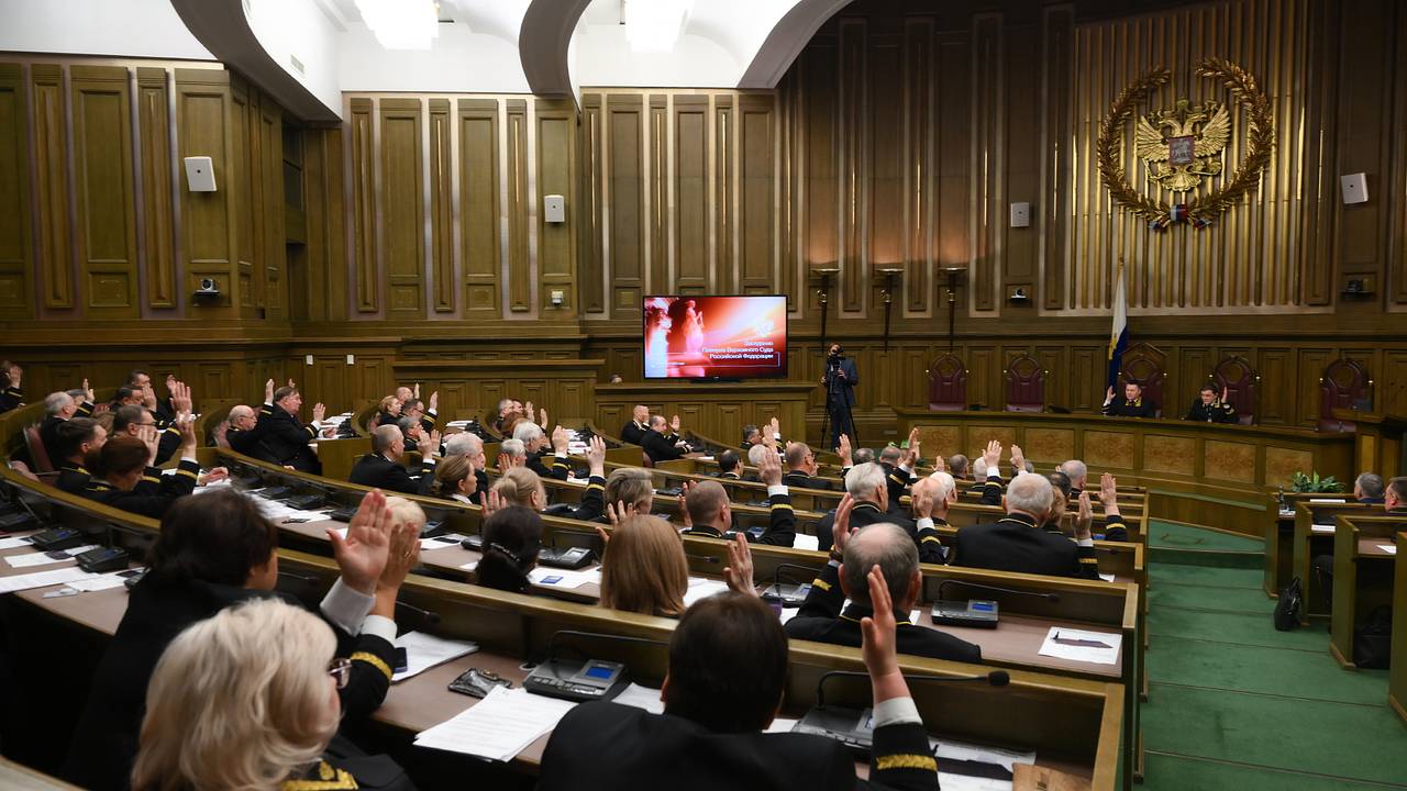Созданное в 80-х в СССР в память о жертвах репрессий движение потребовали запретить