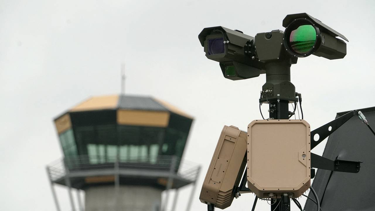 Эстония объяснила отказ сбивать украинские дроны в своем небе