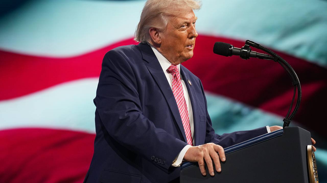 Трамп заявил о достигшей апогея ненависти между Путиным и Зеленским