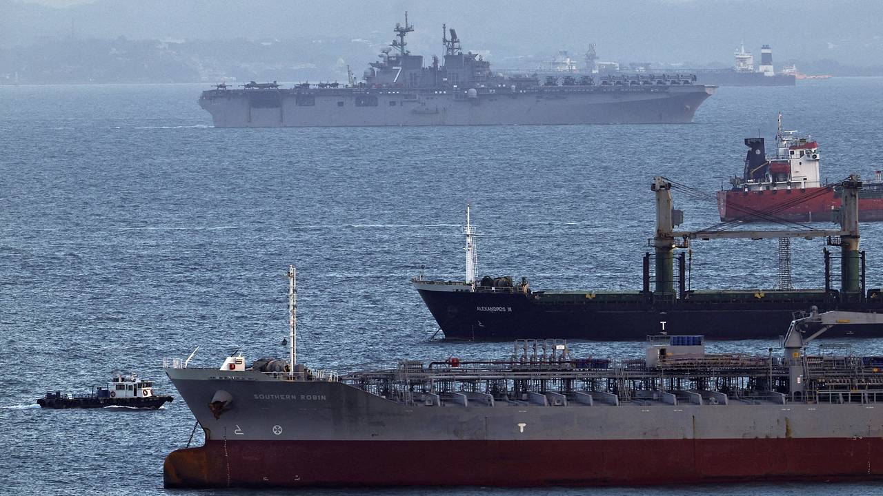 США объявили о прибытии на Ближний Восток более трех тысяч морских пехотинцев