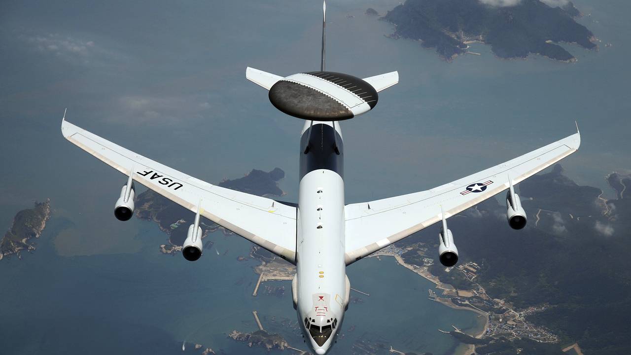 «Важнейший» самолет США оказался фактически уничтожен «Важнейший» самолет США оказался фактически уничтожен