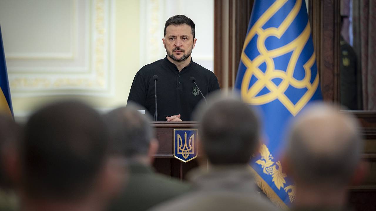 Раскрыт размер зарплаты Зеленского