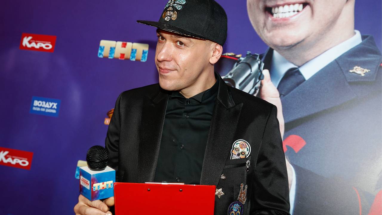 Звезда Comedy Club сломал руку на съемках шоу