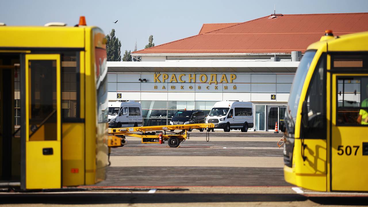 Аэропорт на юге России прекратил работу