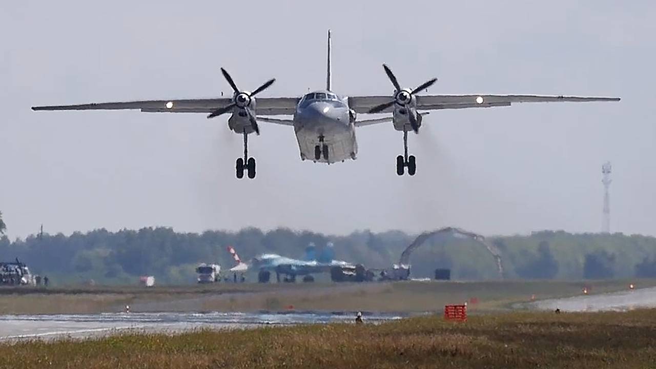 Появились подробности о погибших при крушении в Ан 26 Крыму военных Появились подробности о погибших при крушении в Ан 26 Крыму военных