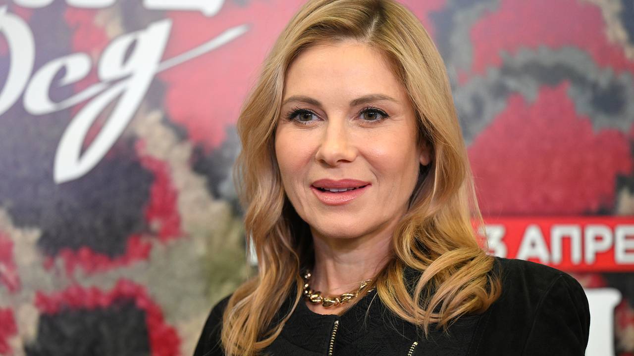Звезда сериала «Склифосовский» родила первенца в 49 лет Звезда сериала «Склифосовский» родила первенца в 49 лет