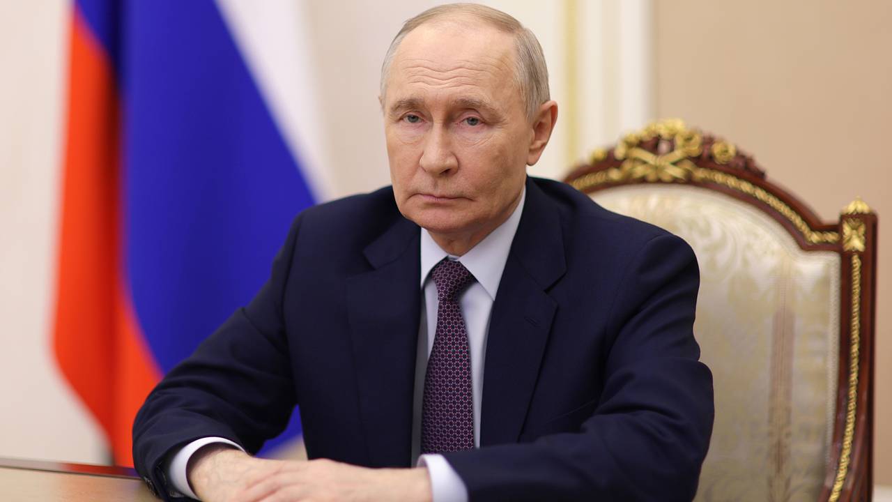 Путин обсудил с Пашиняном допуск до выборов в Армении пророссийских сил