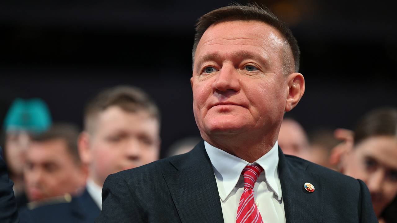 Роман Старовойт получал взятки в пакетах с едой и спиртным Роман Старовойт получал взятки в пакетах с едой и спиртным