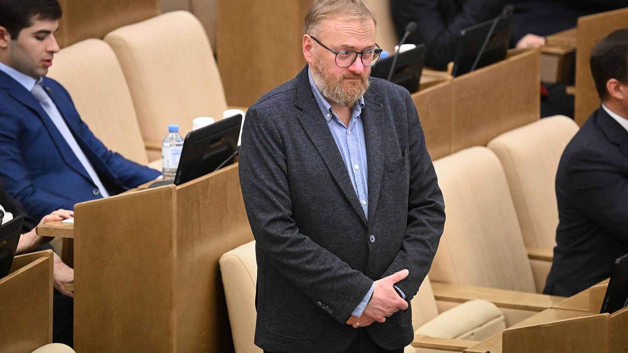 Милонов раскрыл причины введения в школах оценок за поведение