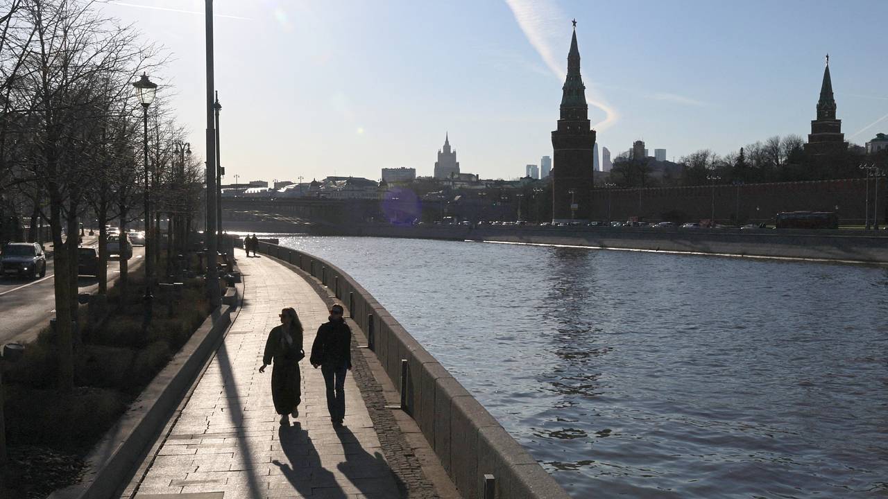 Зеленский предложил американцам съездить в Москву
