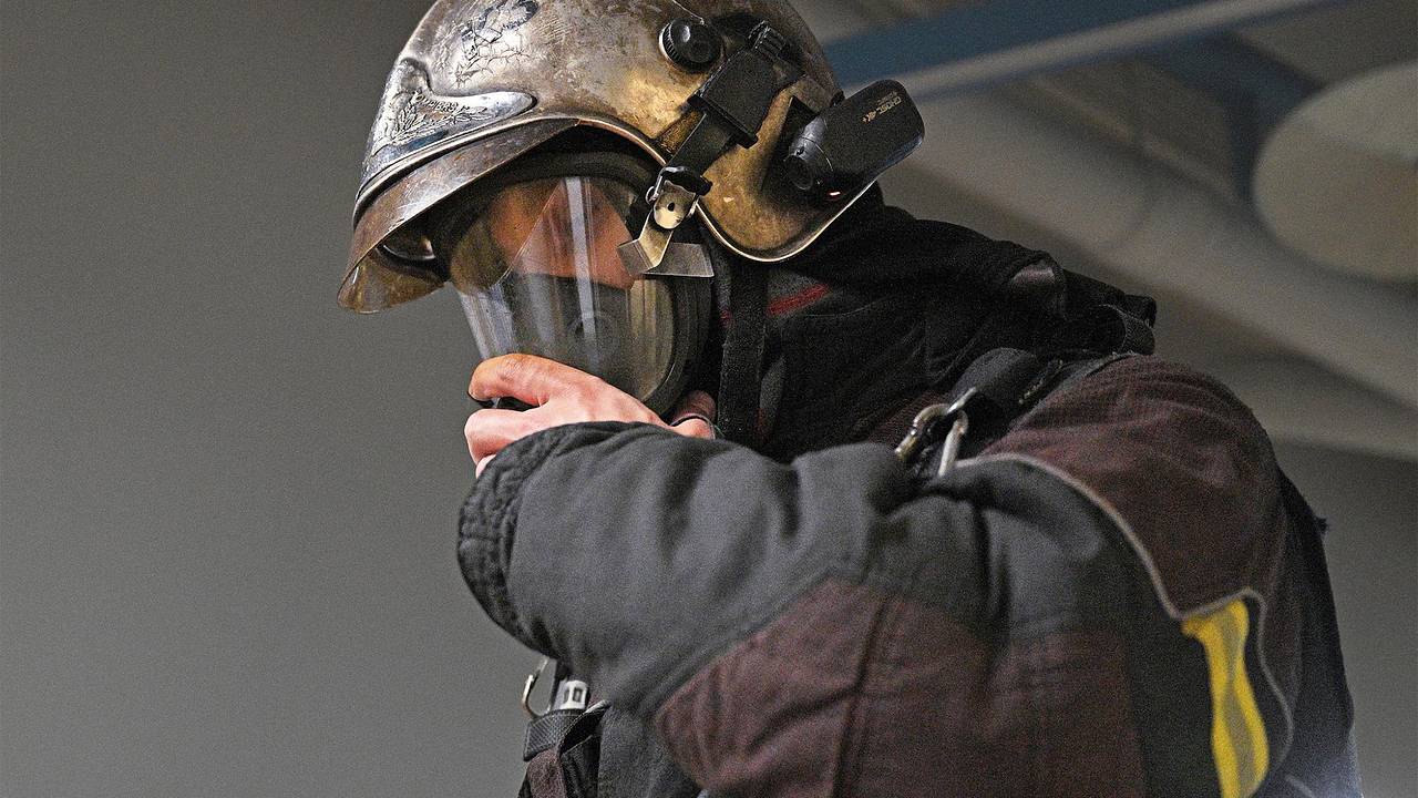 Полсотни пожилых россиян эвакуировали из-за пожара в пансионате Полсотни пожилых россиян эвакуировали из-за пожара в пансионате