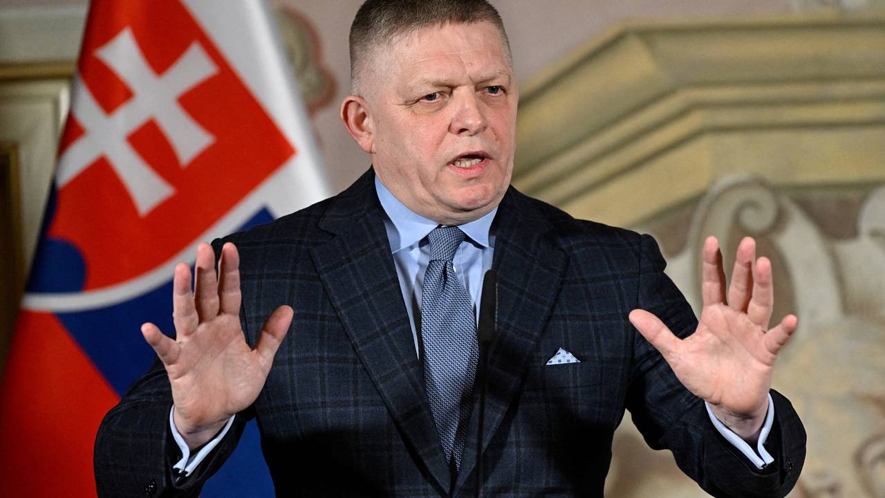 Фицо раскрыл лицемерие Европы и призвал ее к диалогу с Путиным