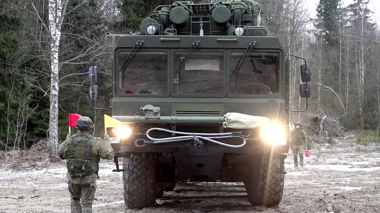 В России высказали пожелание об ударе «Орешником» по Украине В России высказали пожелание об ударе «Орешником» по Украине