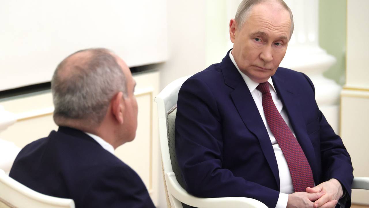 Стало известно о жестком разговоре Путина с Пашиняном в Кремле