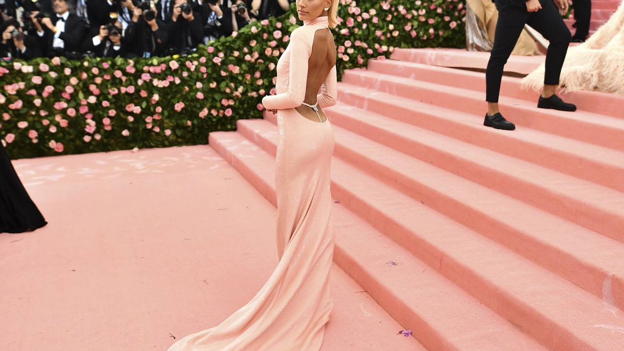 Стали известны новые детали предстоящего бала Met Gala