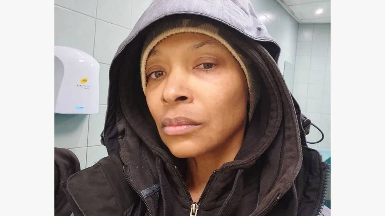 Выглядящая на 20 лет моложе 60-летняя женщина пожаловалась на приставания мужчин
