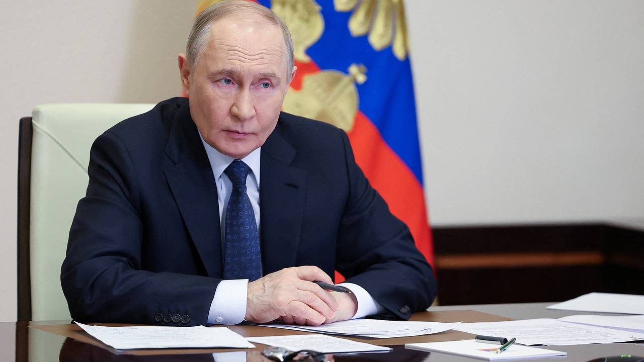 В Кремле прокомментировали решение Путина о пасхальном перемирии