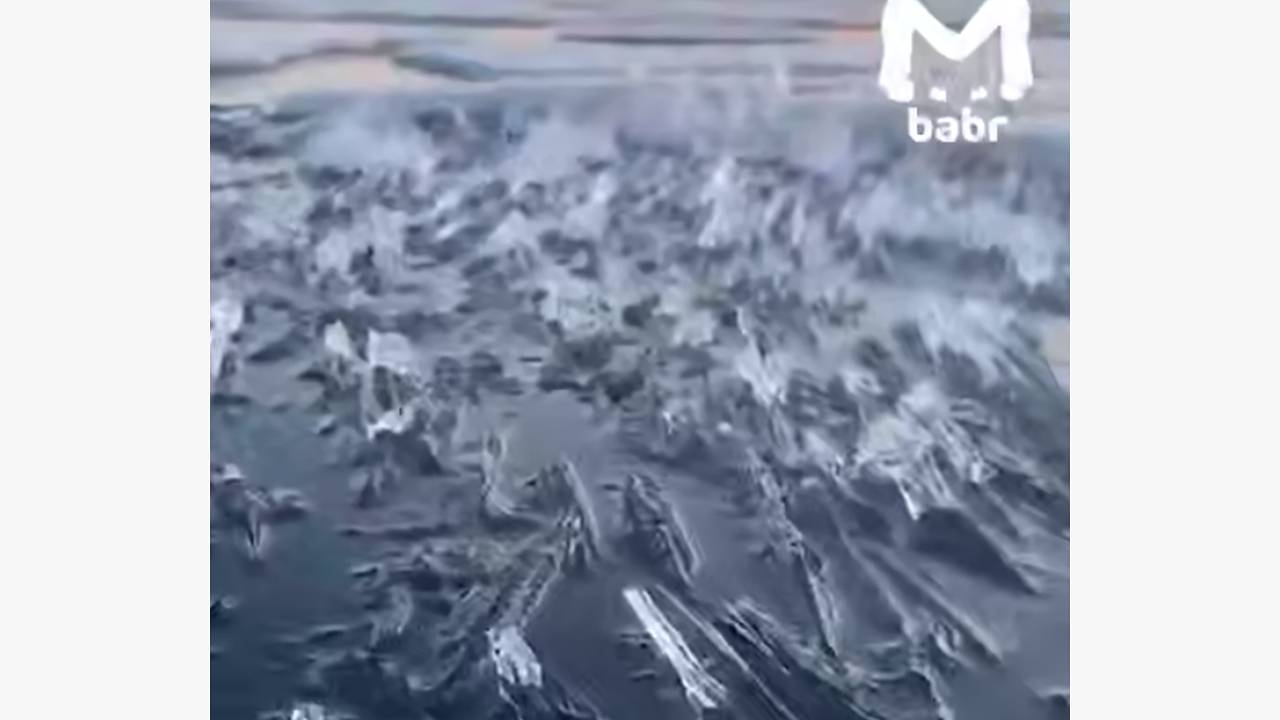 Опубликовано «антистресс-видео» с тающим Байкалом