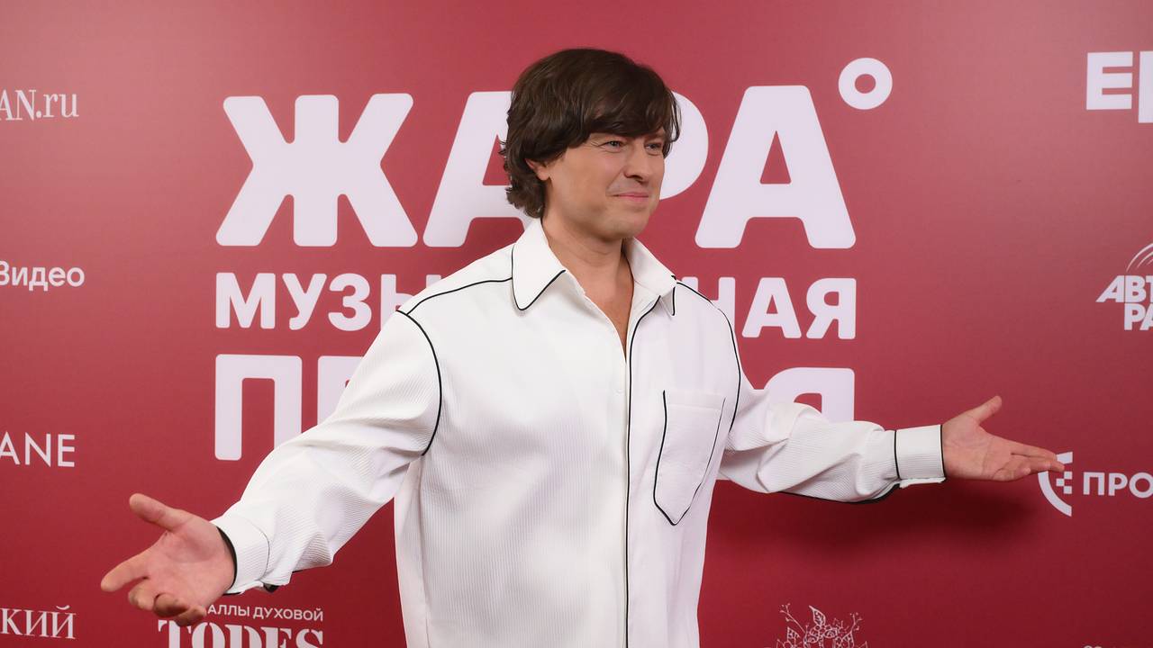 Прохор Шаляпин отреагировал на обнаженные фото Сергея Зверева