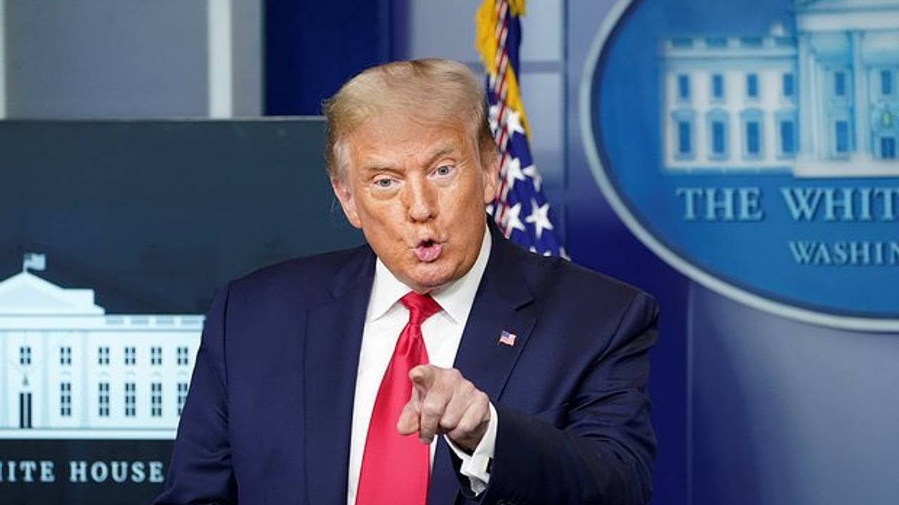 Трамп заявил об отсутствии помощи от НАТО в Ормузском проливе