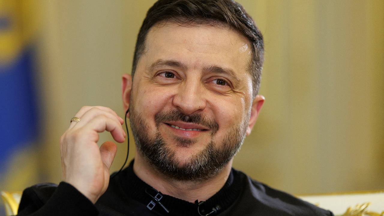 Зеленский прокомментировал победу Мадьяра на выборах в Венгрии Зеленский прокомментировал победу Мадьяра на выборах в Венгрии