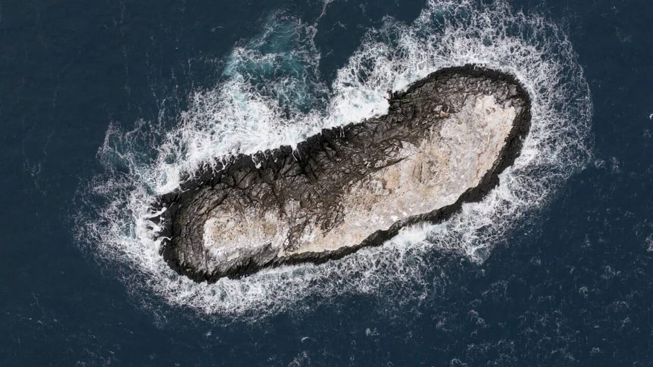 Найден таинственный неизвестный остров в опасной зоне на морских картах Найден таинственный неизвестный остров в опасной зоне на морских картах