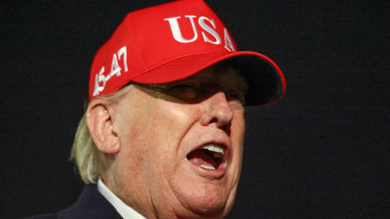 Трамп заявил о безразличии к Ирану