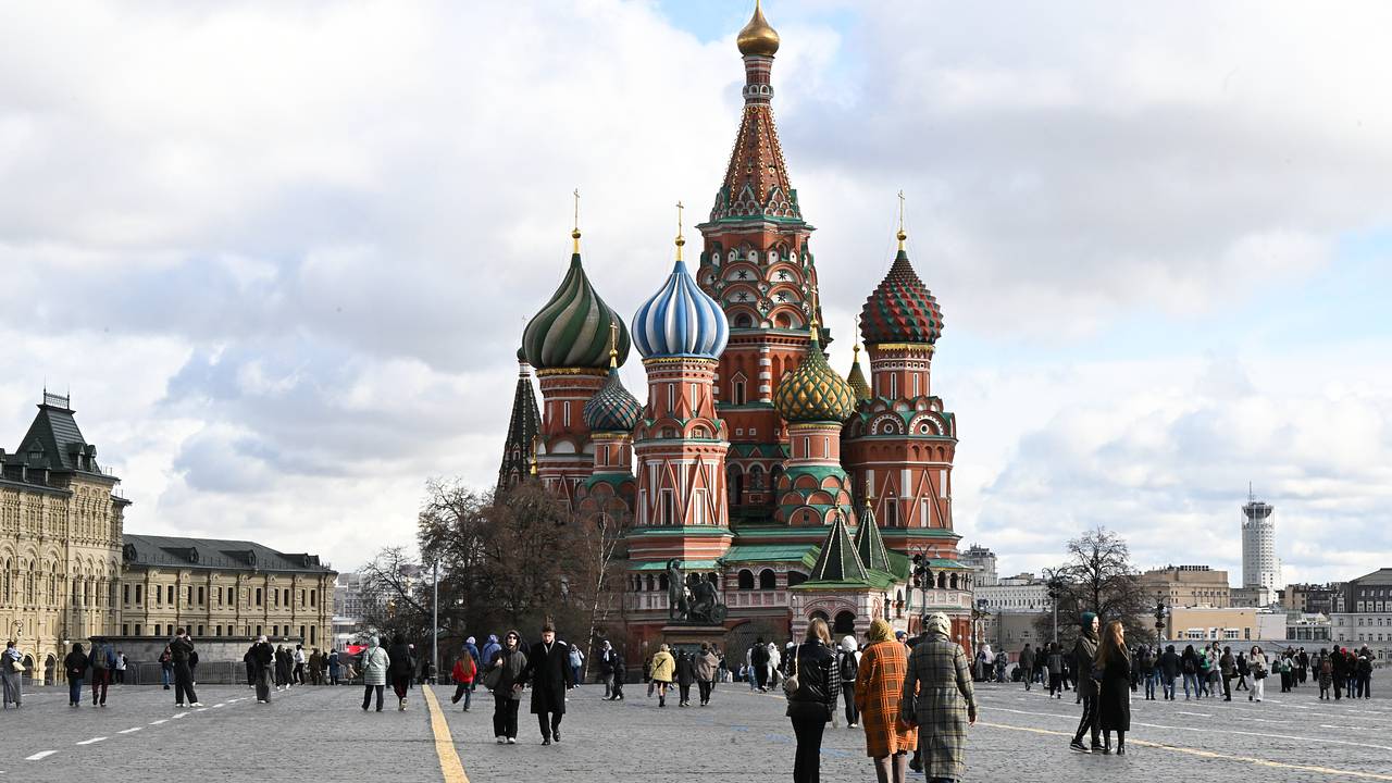 Москвичей предупредили о неустойчивости