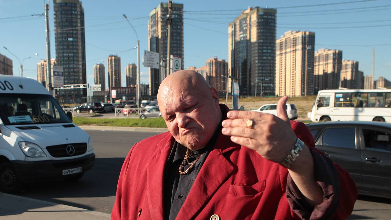 Российский шоумен предложил купить квартиру Пугачевой для Долиной