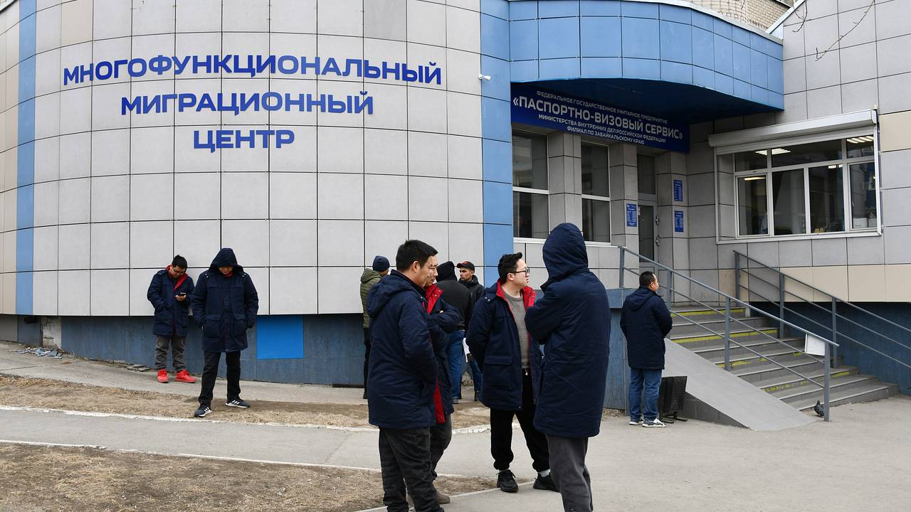 Мэр российского города объяснил смысл завоза мигрантов из Сенегала