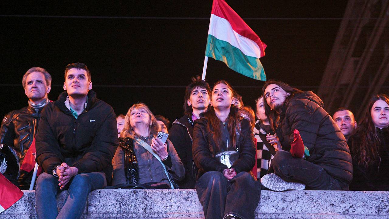 Раскрыта неожиданная реакция венгров на радость Запада из-за поражения Орбана