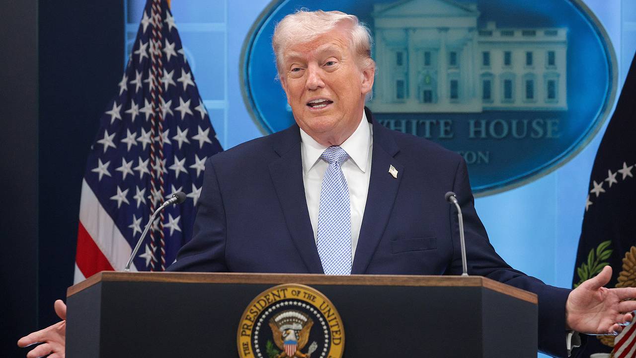 Трамп признал связанный с иранским конфликтом удар по экономике